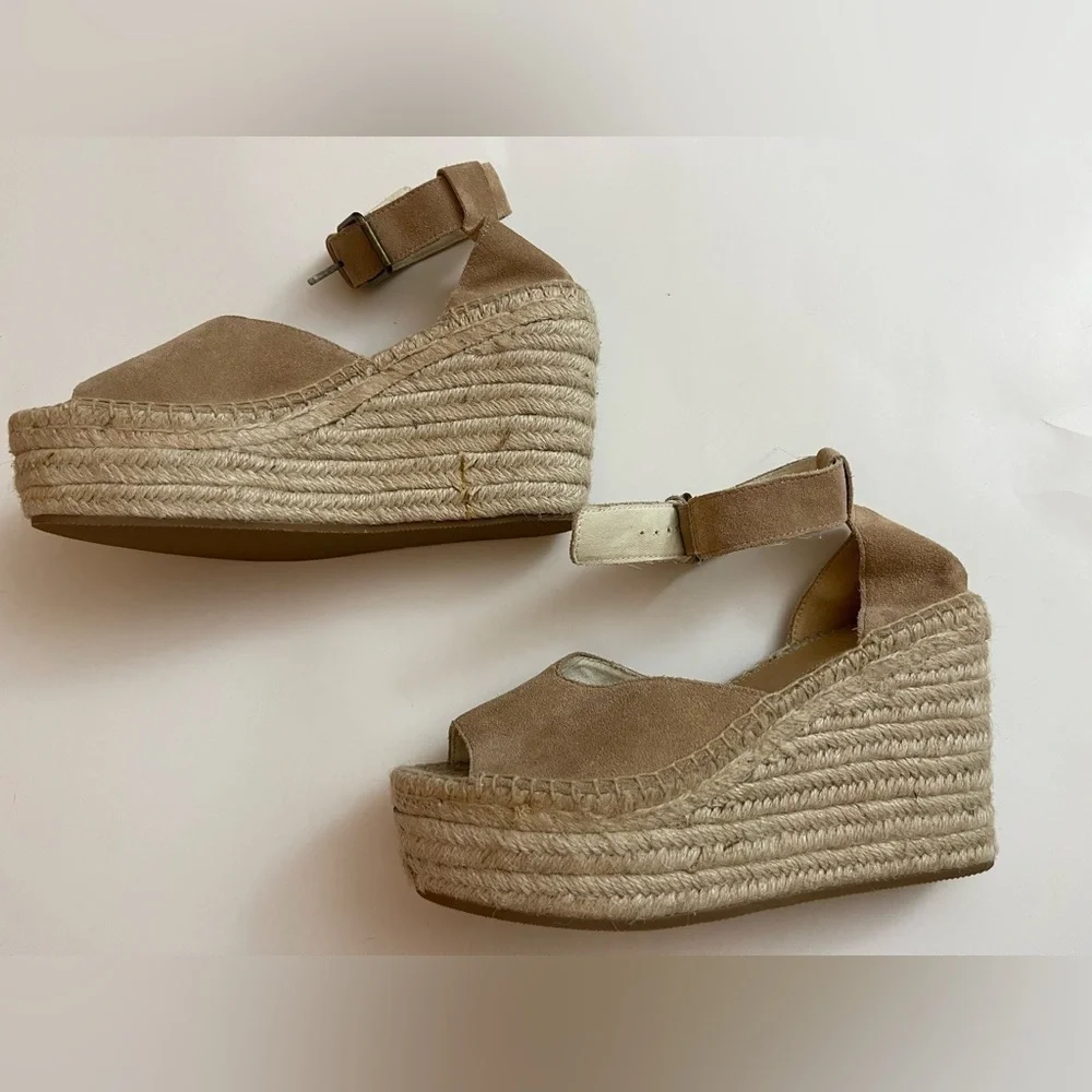 New Soludos Suede Beige Espadrille Wedge Sandals Boho Resortwear Vacation